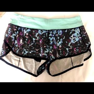 Lulu Lemon Speed Up shorts